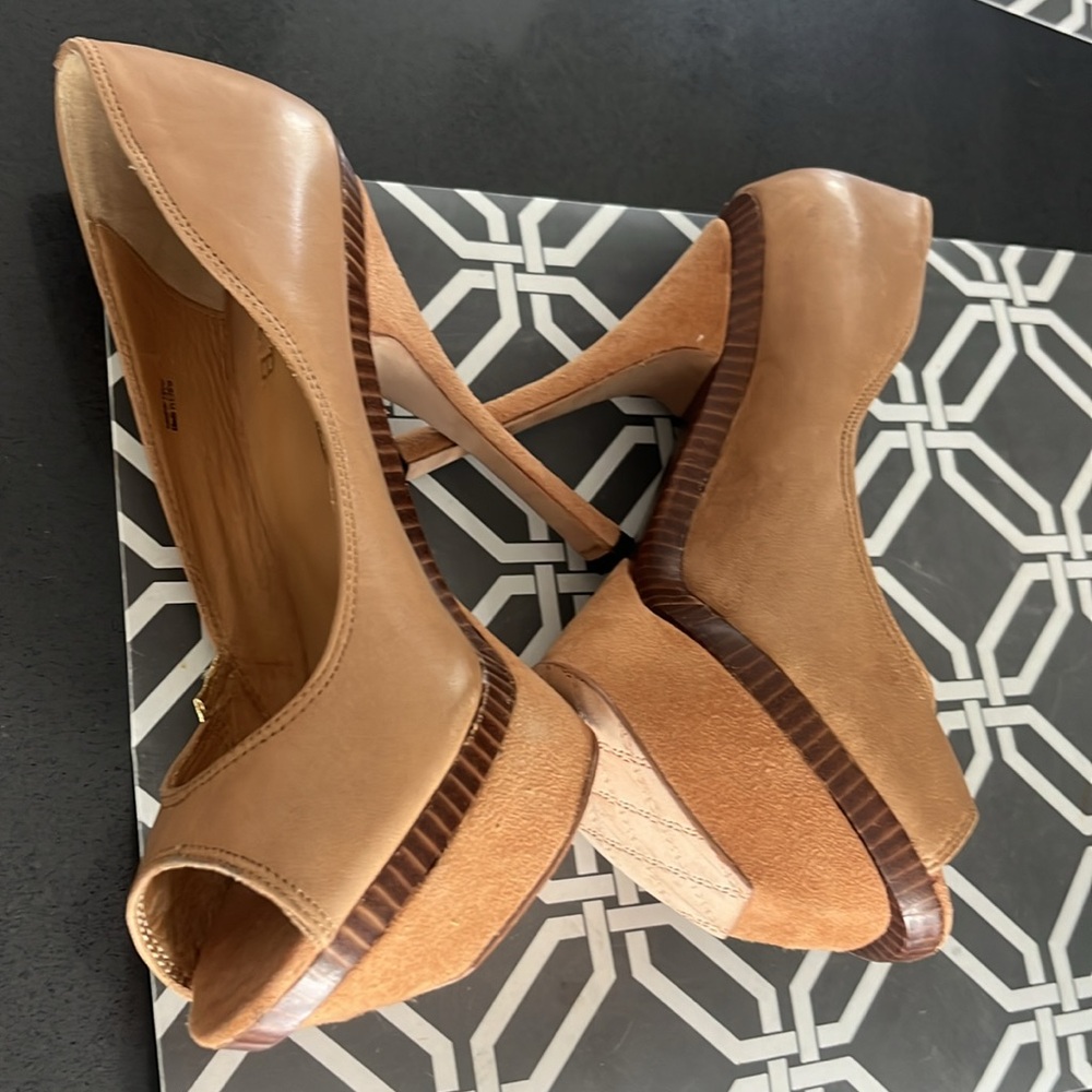 L.A.M.B -Gale Platform Stiletto Peep Toes - Picture 9 of 16